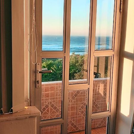Breezy Seaview- On The Beach Amanzimtoti Dış mekan fotoğraf