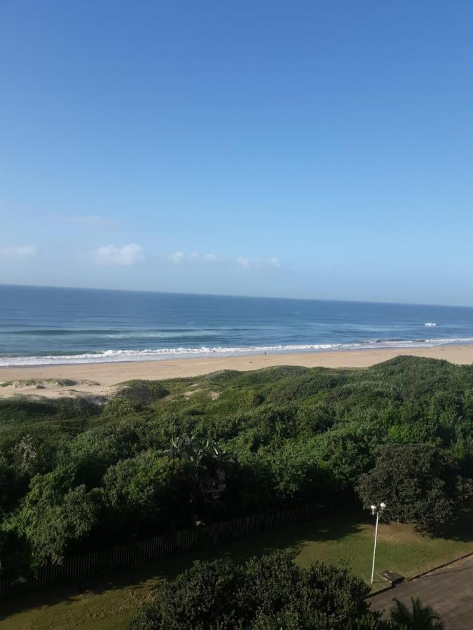 Breezy Seaview- On The Beach Amanzimtoti Dış mekan fotoğraf